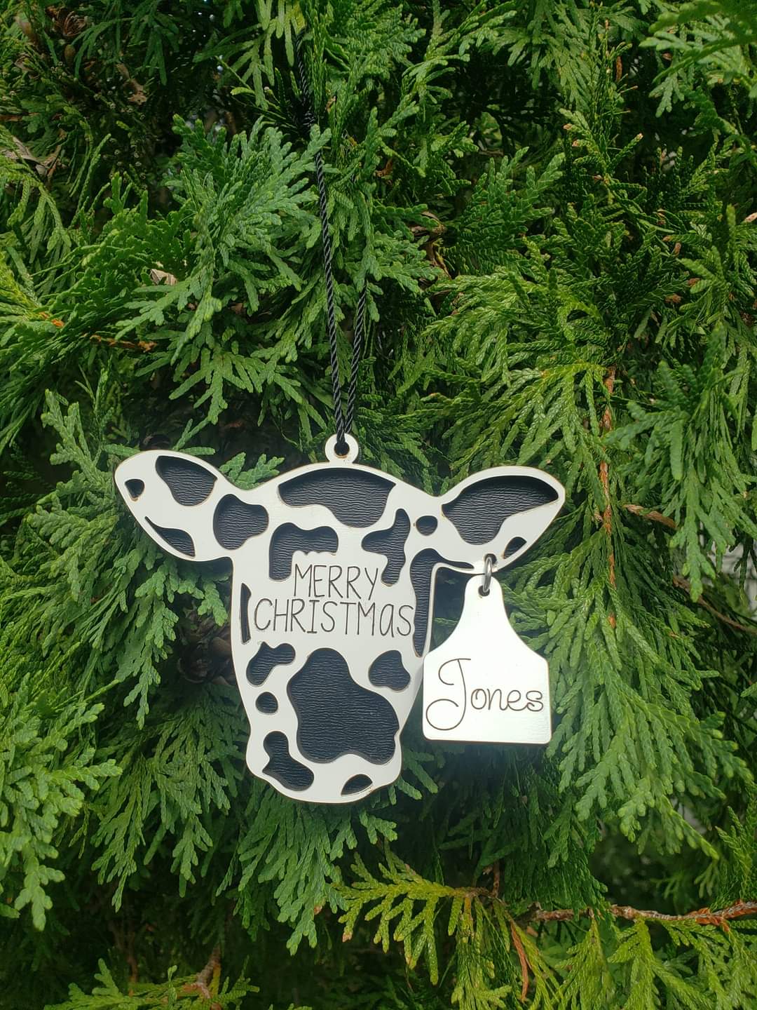 Merry Christmas Cow Head with tag Personalized Christmas Ornament