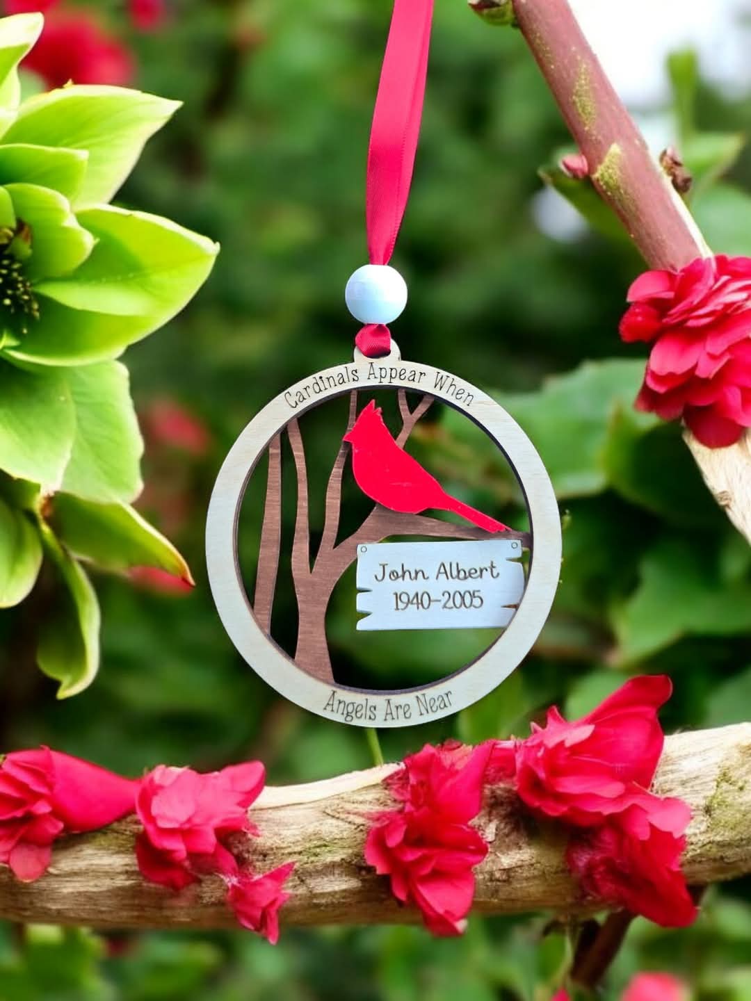 Cardinals appear when Angels are near personalized ornament
●●Ornament with backer are limited quantity●●
