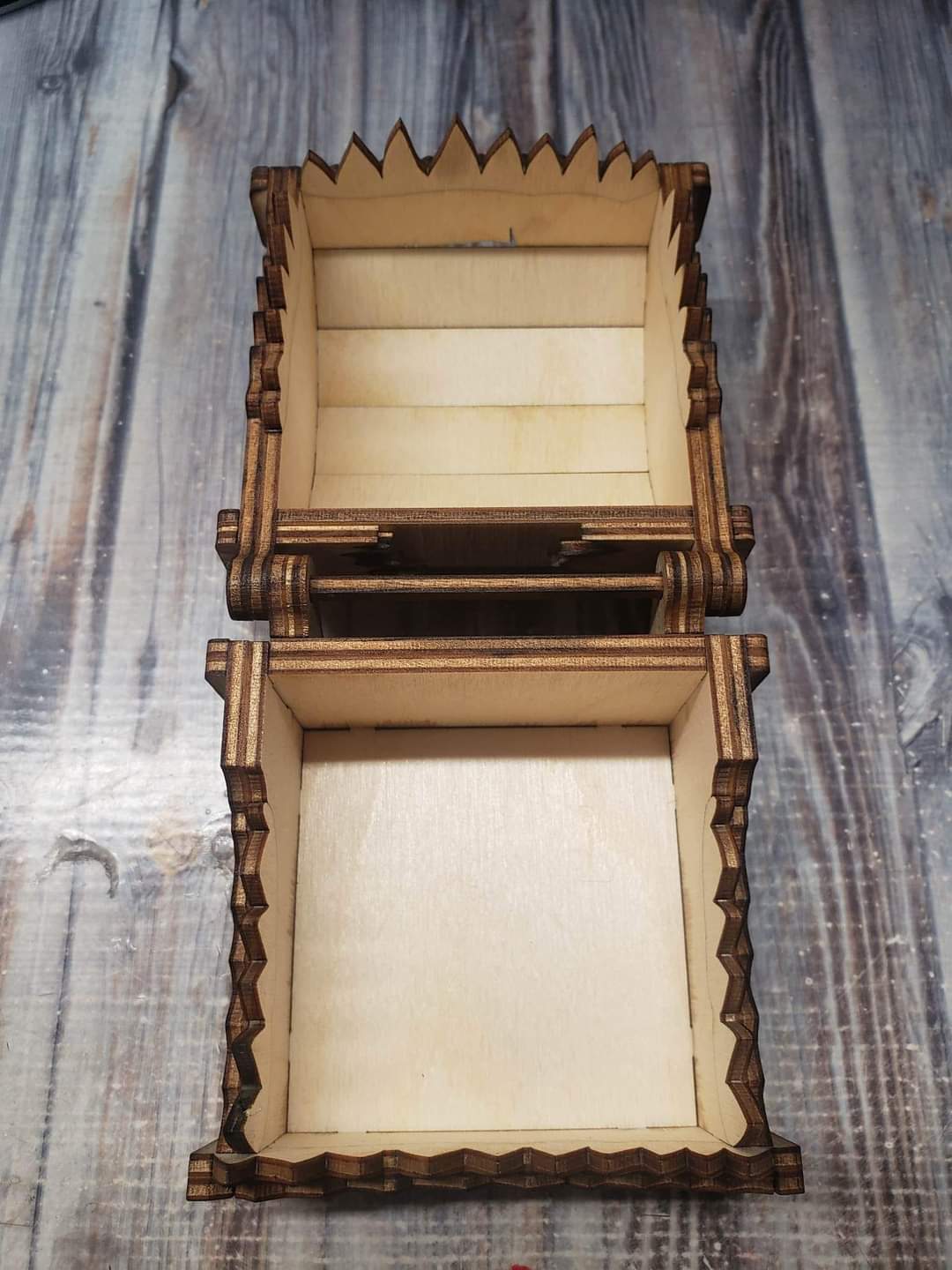 Mimic Dice Chest
