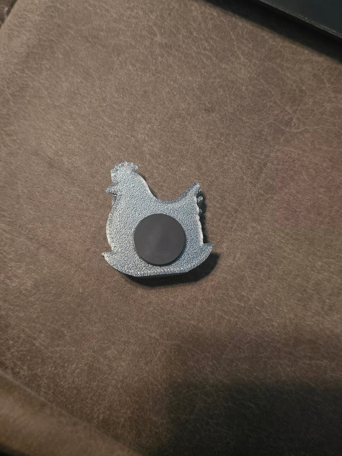 3D printed Hen chicken in a nest magnet or keychain
