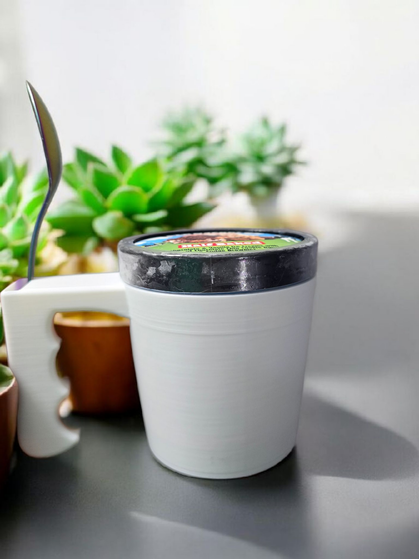 3D Printed Pint size ice cream holder plastic