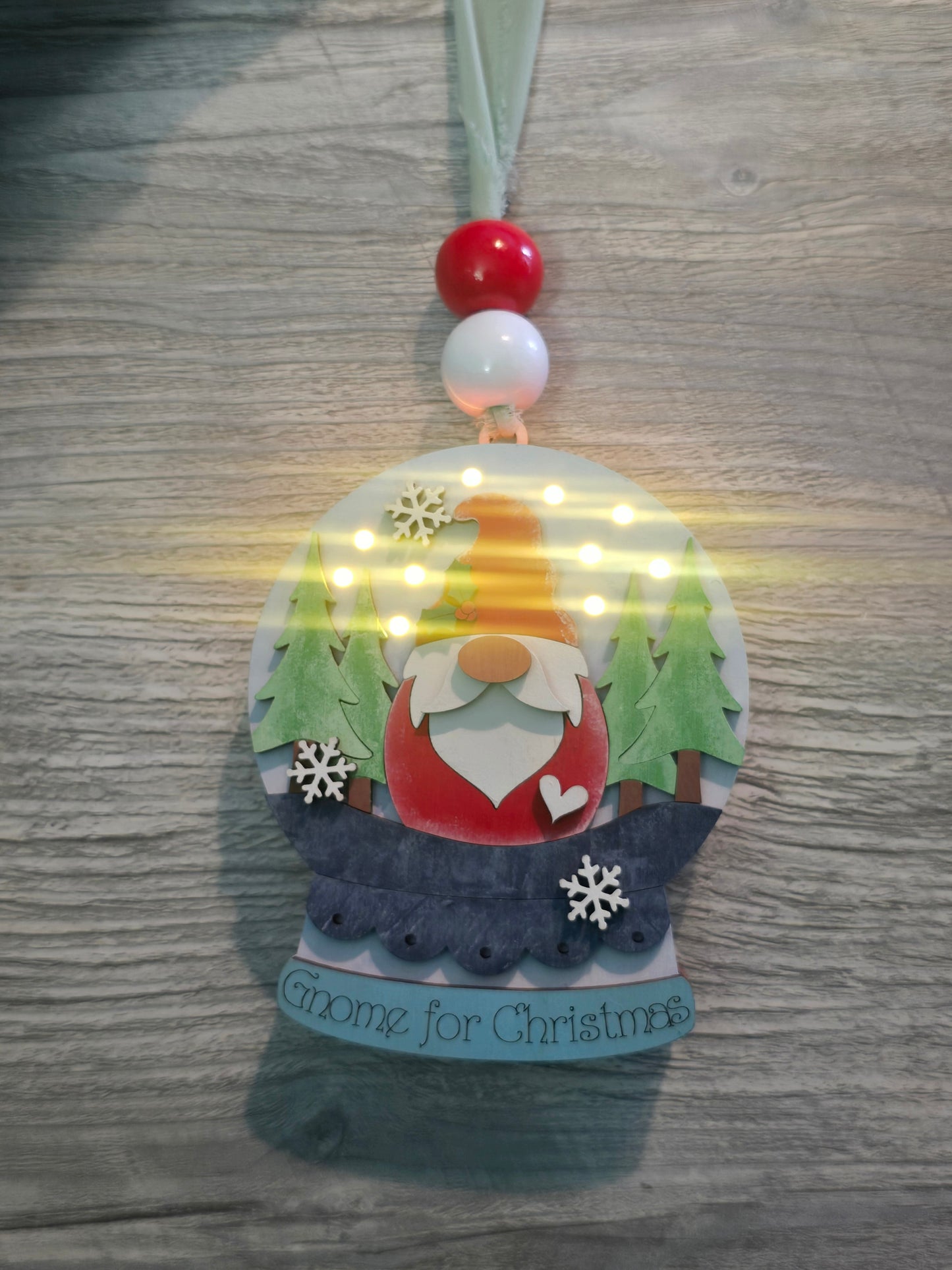 Lighted snowglobe Christmas Ornament