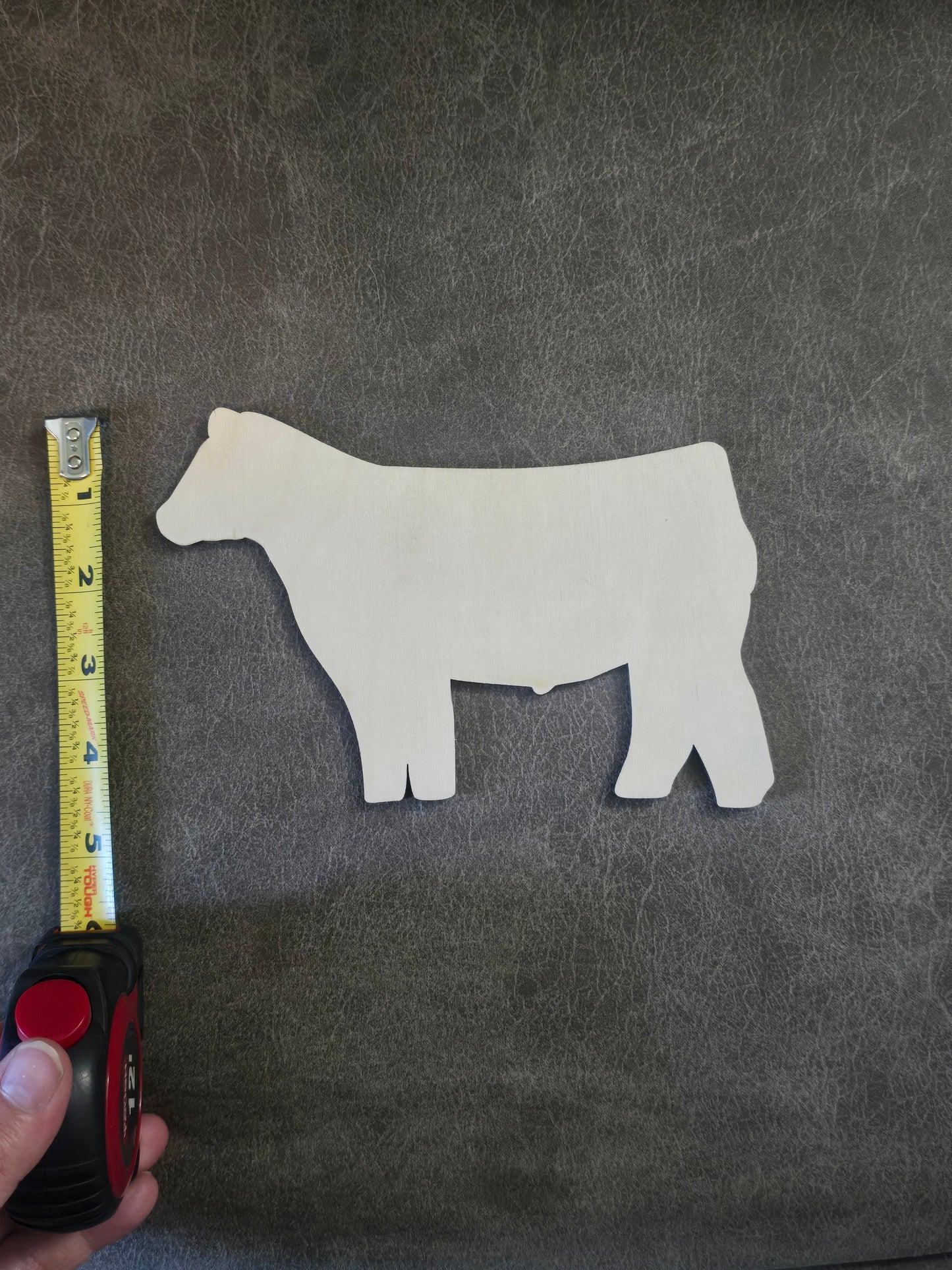 Cow cutout