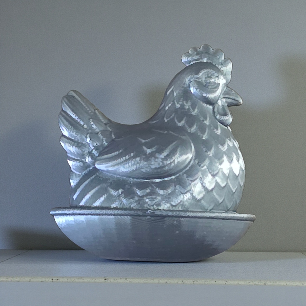3D printed Hen chicken in a nest magnet or keychain