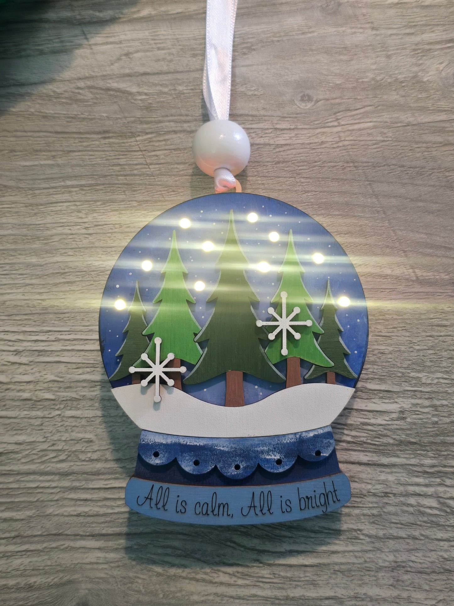 Lighted snowglobe Christmas Ornament