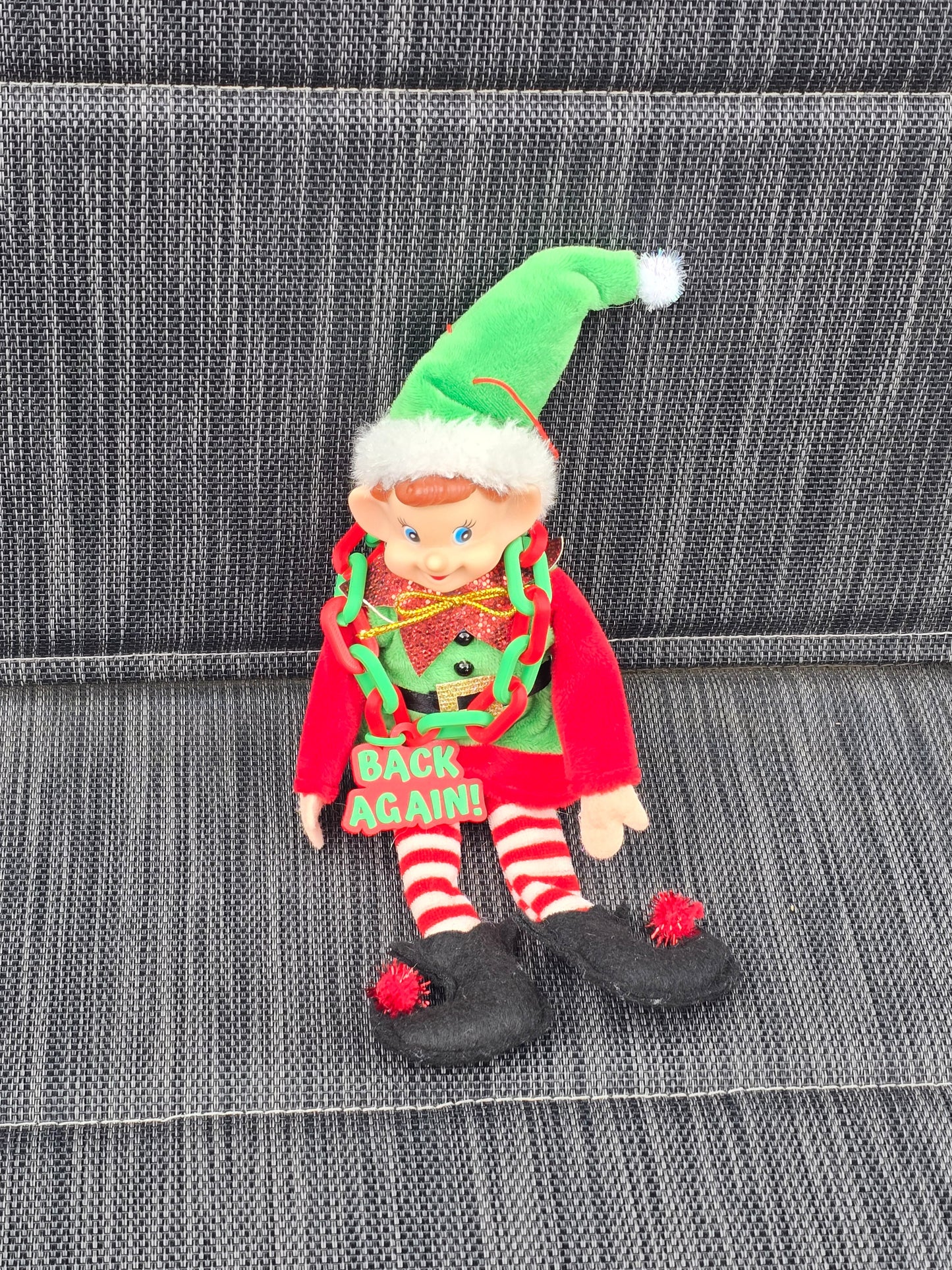 3D printed elf Christmas necklace I'm back