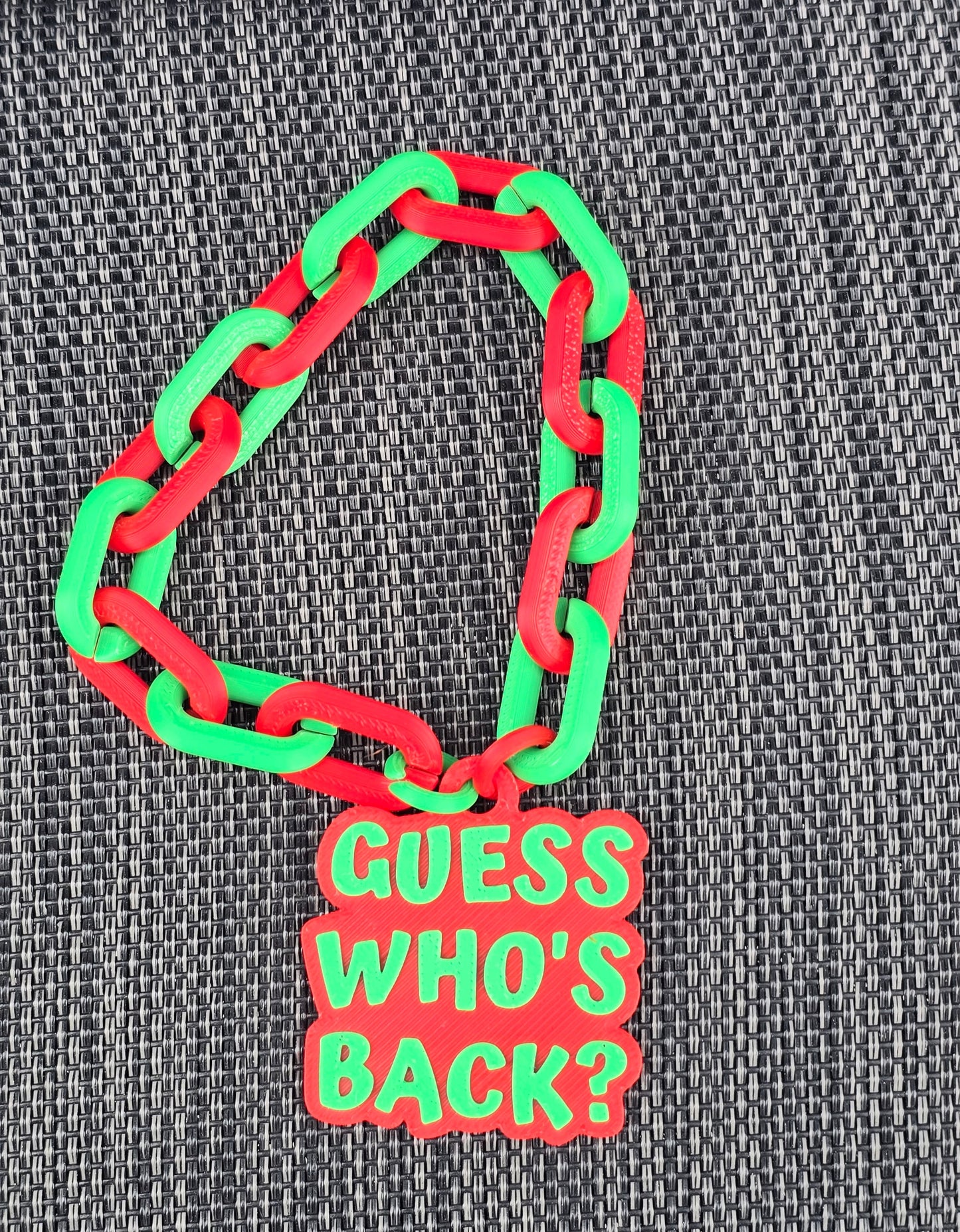 3D printed elf Christmas necklace I'm back