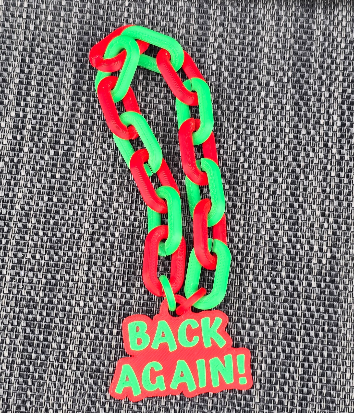 3D printed elf Christmas necklace I'm back