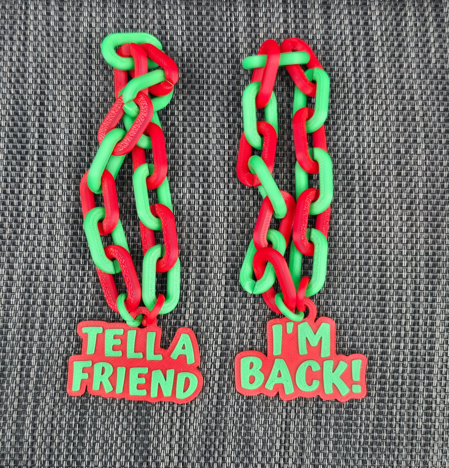 3D printed elf Christmas necklace I'm back
