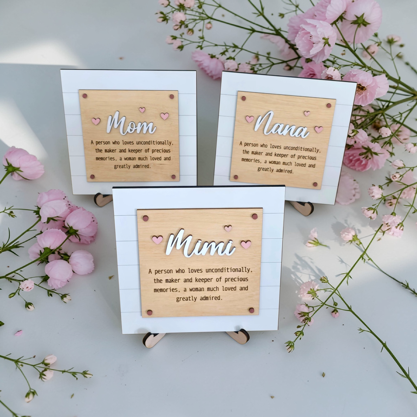 Mom shiplap sign 7" personalized with title name