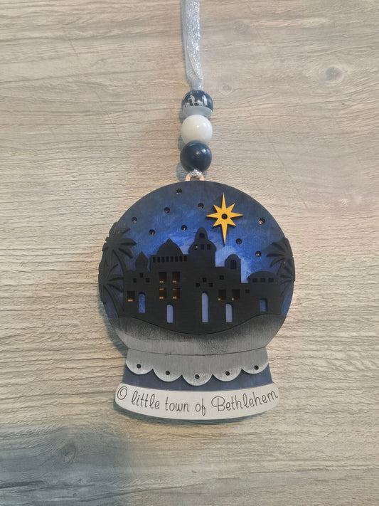 Lighted snowglobe Christmas Ornament