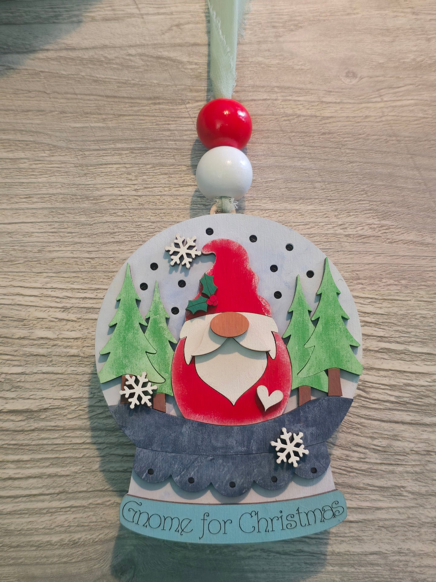 Lighted snowglobe Christmas Ornament