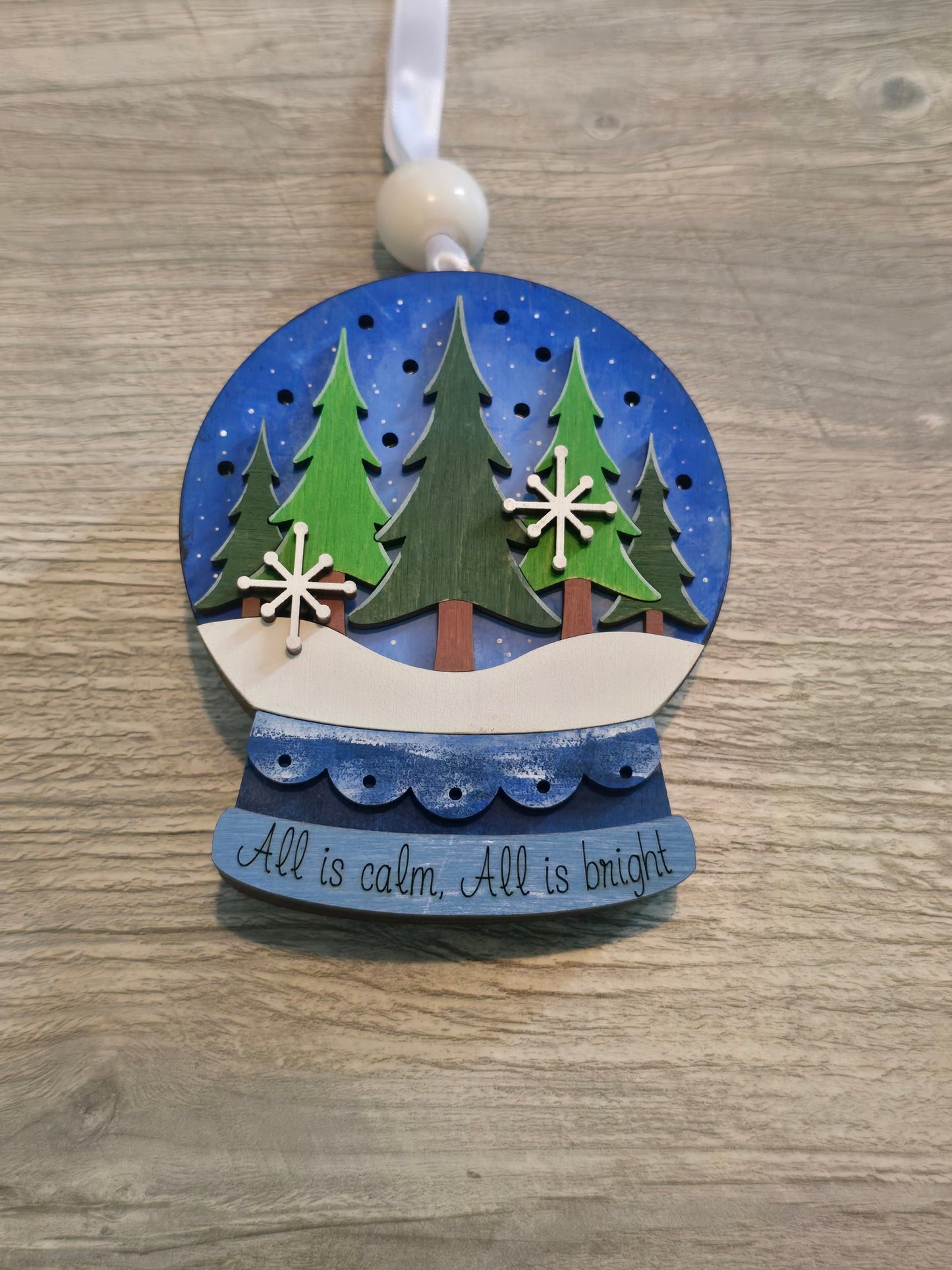 Lighted snowglobe Christmas Ornament