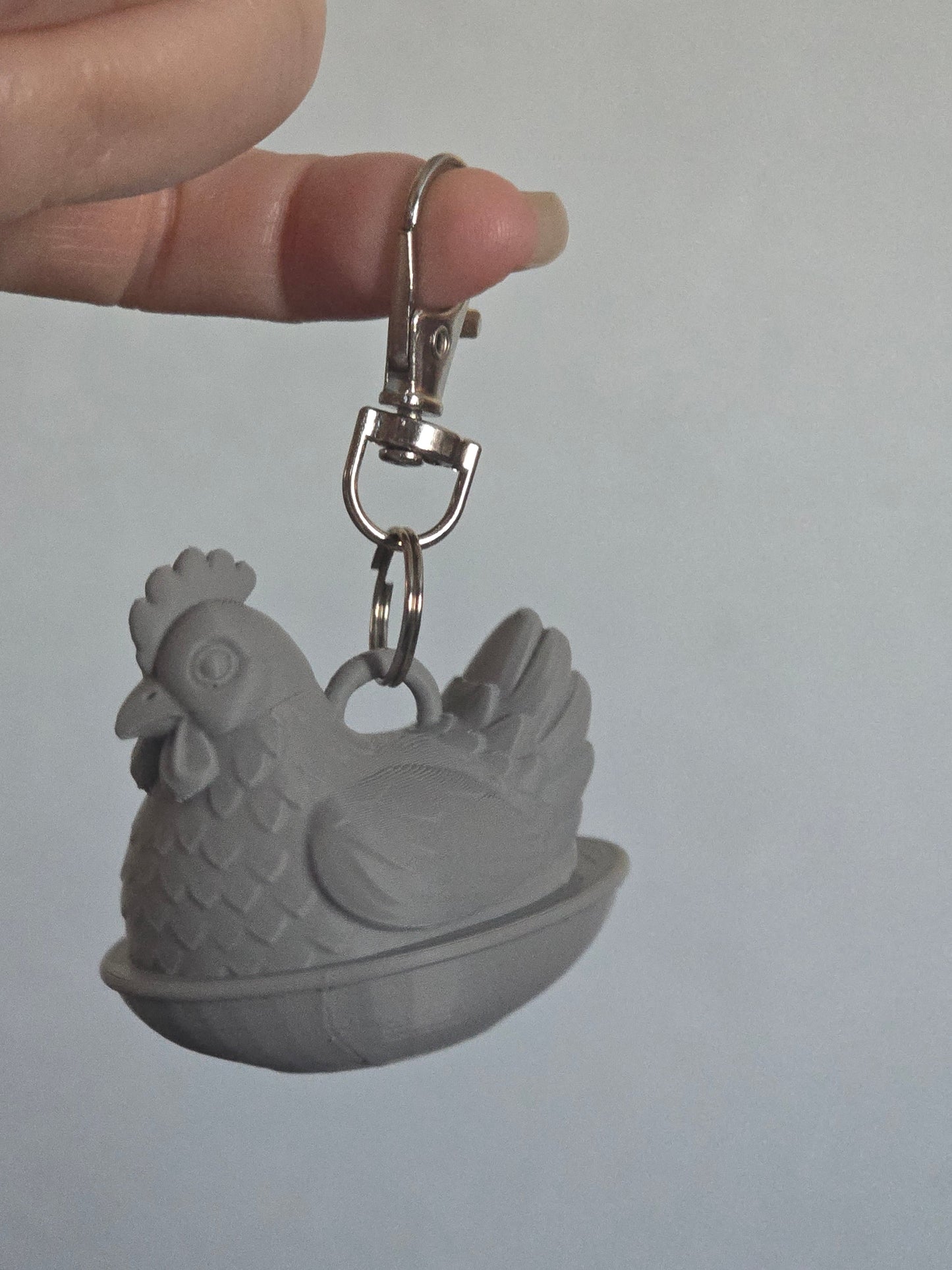 3D printed Hen chicken in a nest magnet or keychain