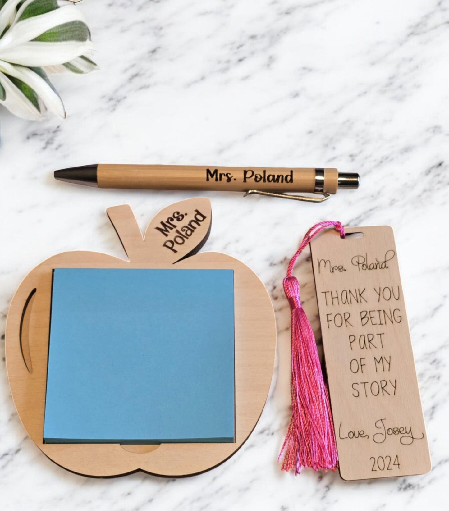 NEW with Lanyard Teacher bundle deal 1 name for all. Include Teacher's name and child's name for personalized items